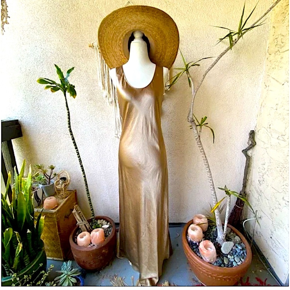 Vince liquid gold petite dress - like new, size 6